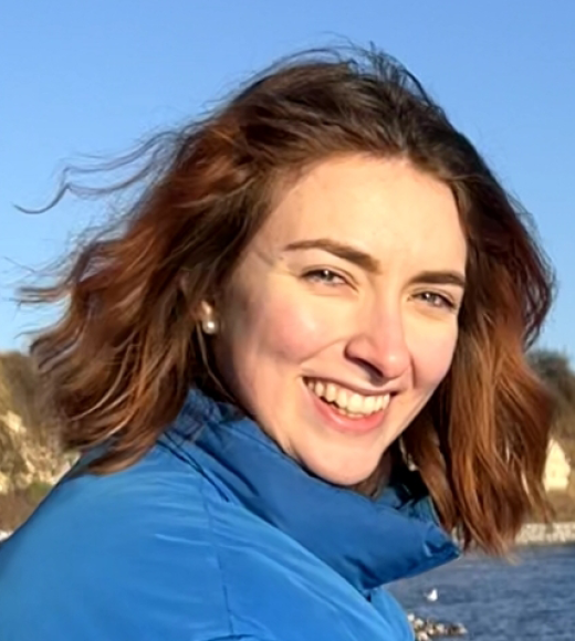 Headshot of Hannah Strenger